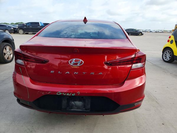 2020 HYUNDAI ELANTRA
