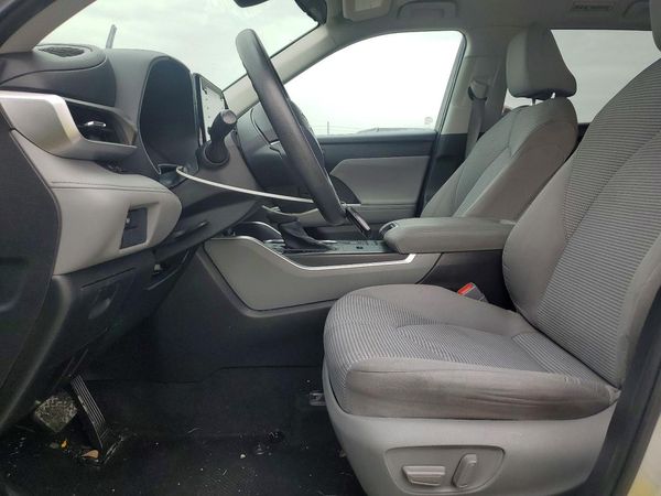 2021 TOYOTA HIGHLANDER