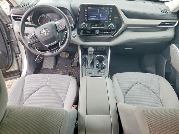 2021 TOYOTA HIGHLANDER