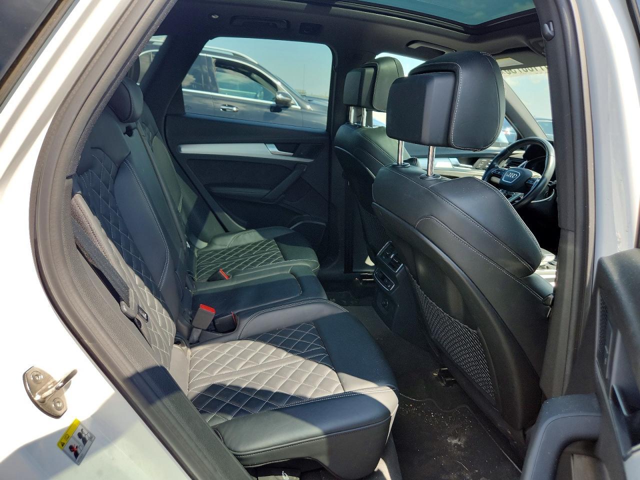 2018 AUDI SQ5 quattro Prestige