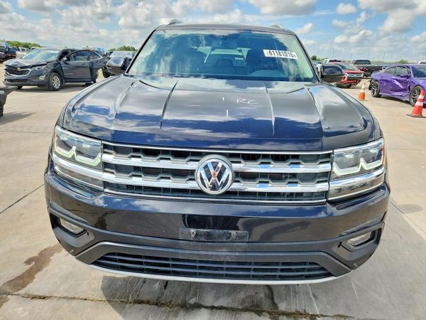 2018 VOLKSWAGEN ATLAS 4Motion SE