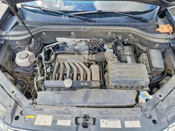 2018 VOLKSWAGEN ATLAS 4Motion SE