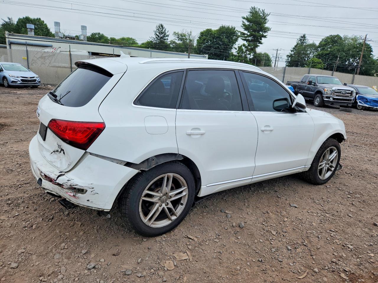 2013 AUDI Q5 Premium Plus