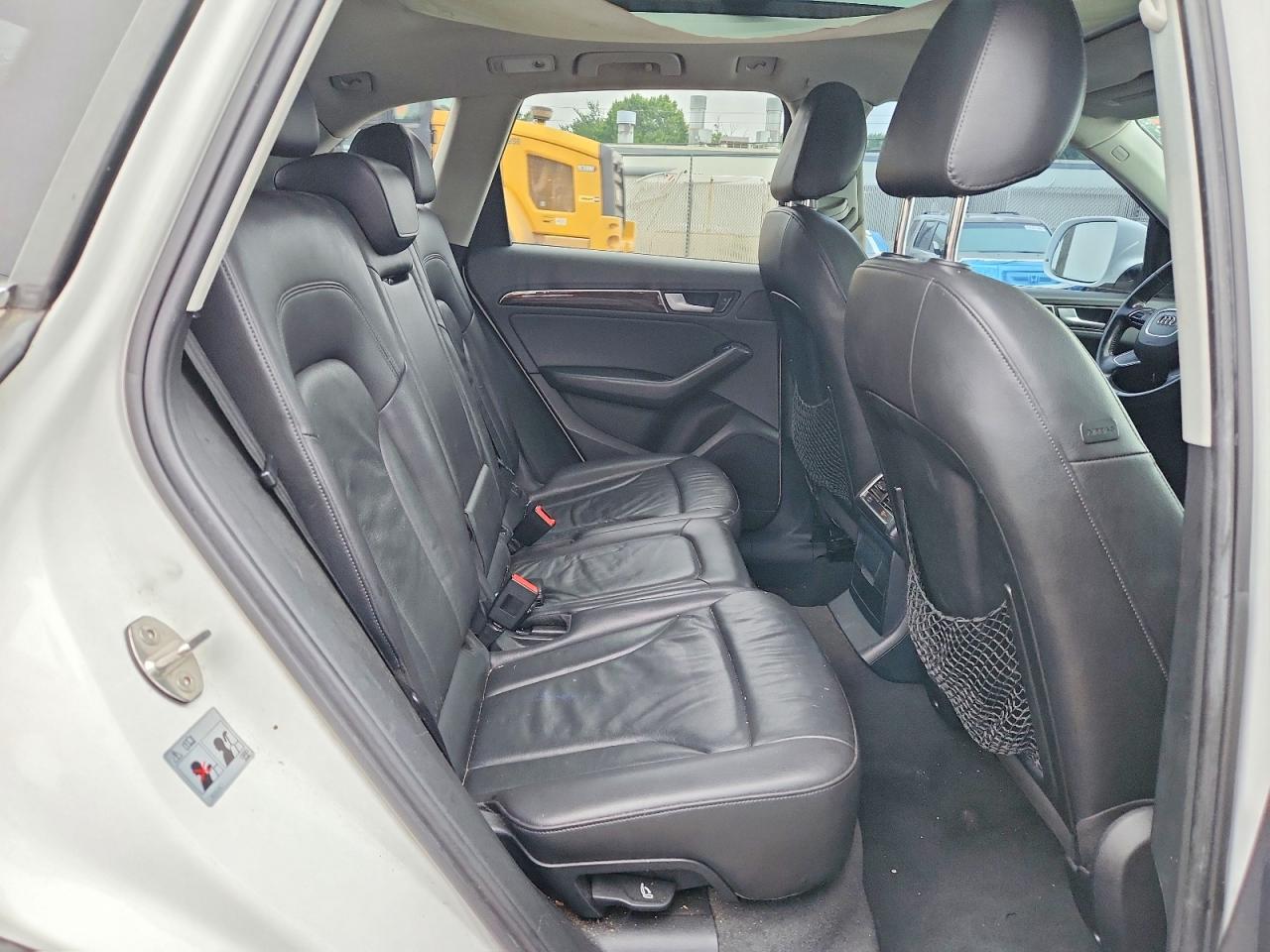 2013 AUDI Q5 Premium Plus