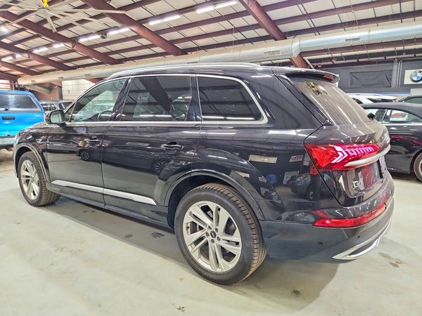 2021 AUDI Q7 quattro Premium
