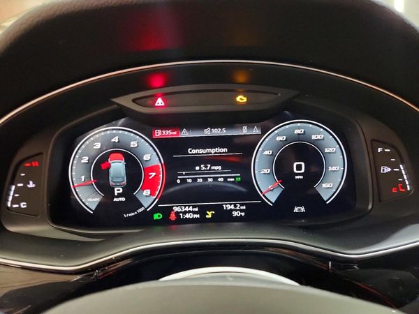 2021 AUDI Q7 quattro Premium
