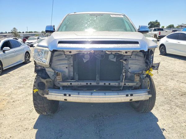 2015 TOYOTA TUNDRA SR5 Grade
