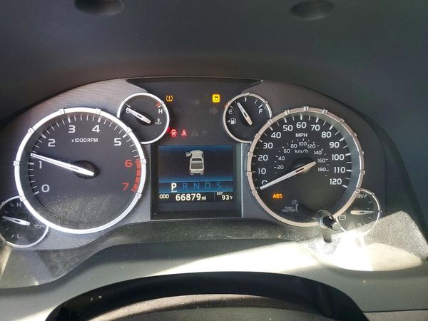 2015 TOYOTA TUNDRA SR5 Grade