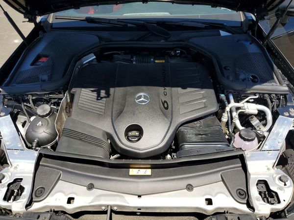 2022 MERCEDES-BENZ E E450 — Engine bay