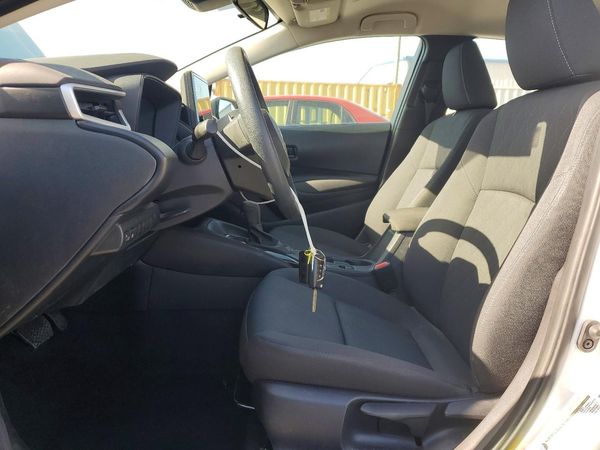 2025 TOYOTA COROLLA
