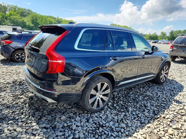 2020 VOLVO XC90
