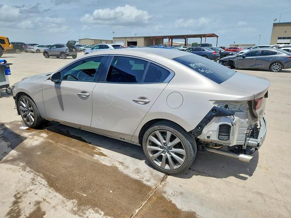2024 MAZDA 3 Preferred Package