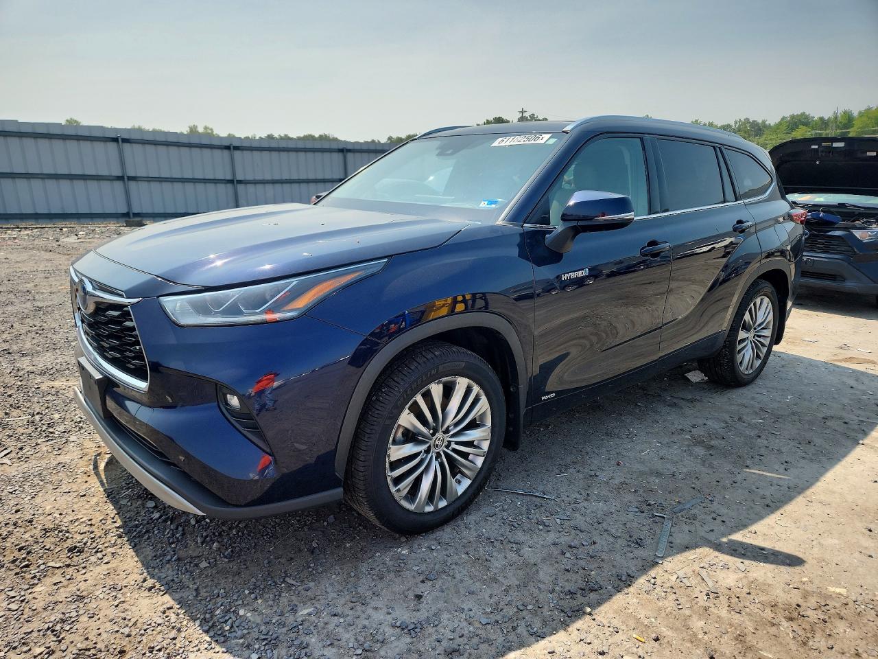 2021 TOYOTA HIGHLANDER Platinum