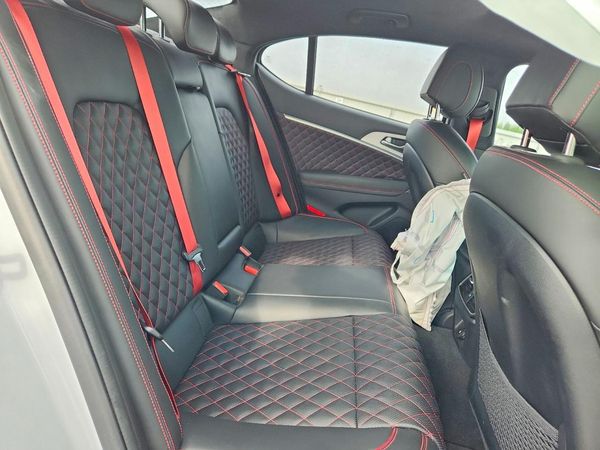 2022 GENESIS G70