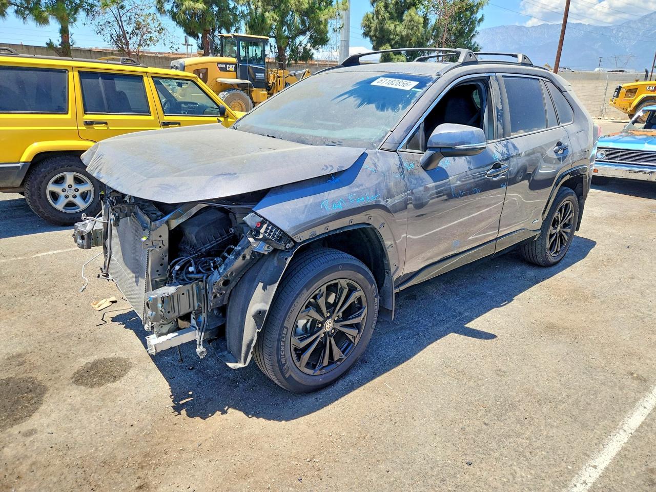 2022 TOYOTA RAV4 SE