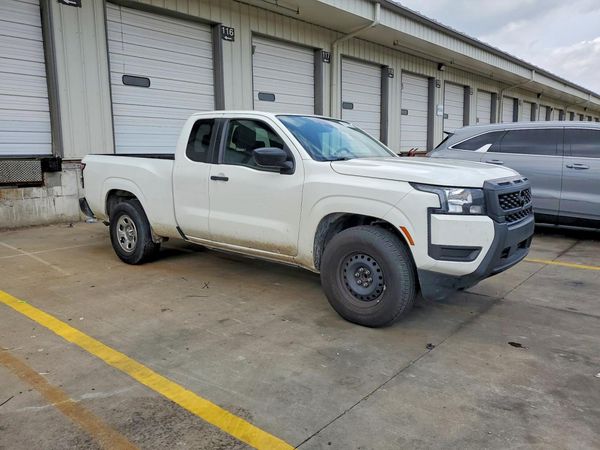 2025 NISSAN FRONTIER