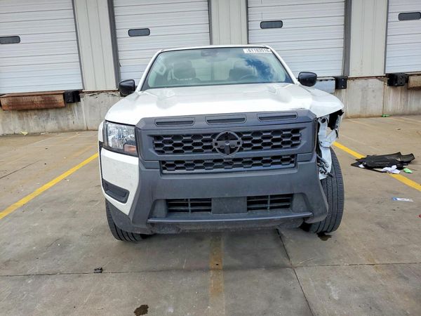 2025 NISSAN FRONTIER