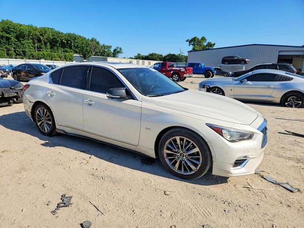 2018 INFINITI Q50