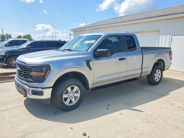 2025 FORD F150