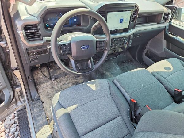 2025 FORD F150 XL