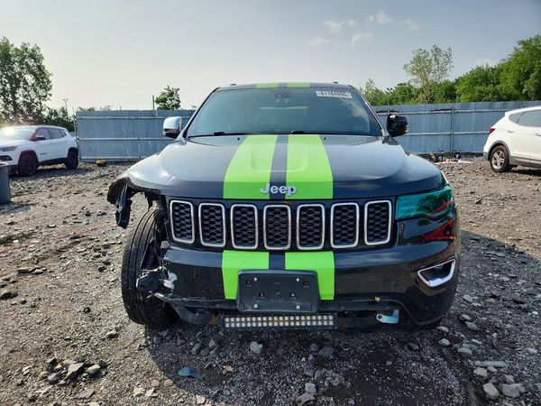 2017 JEEP GRAND CHEROKEE Limited