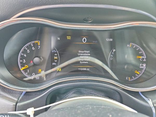 2017 JEEP GRAND CHEROKEE Limited