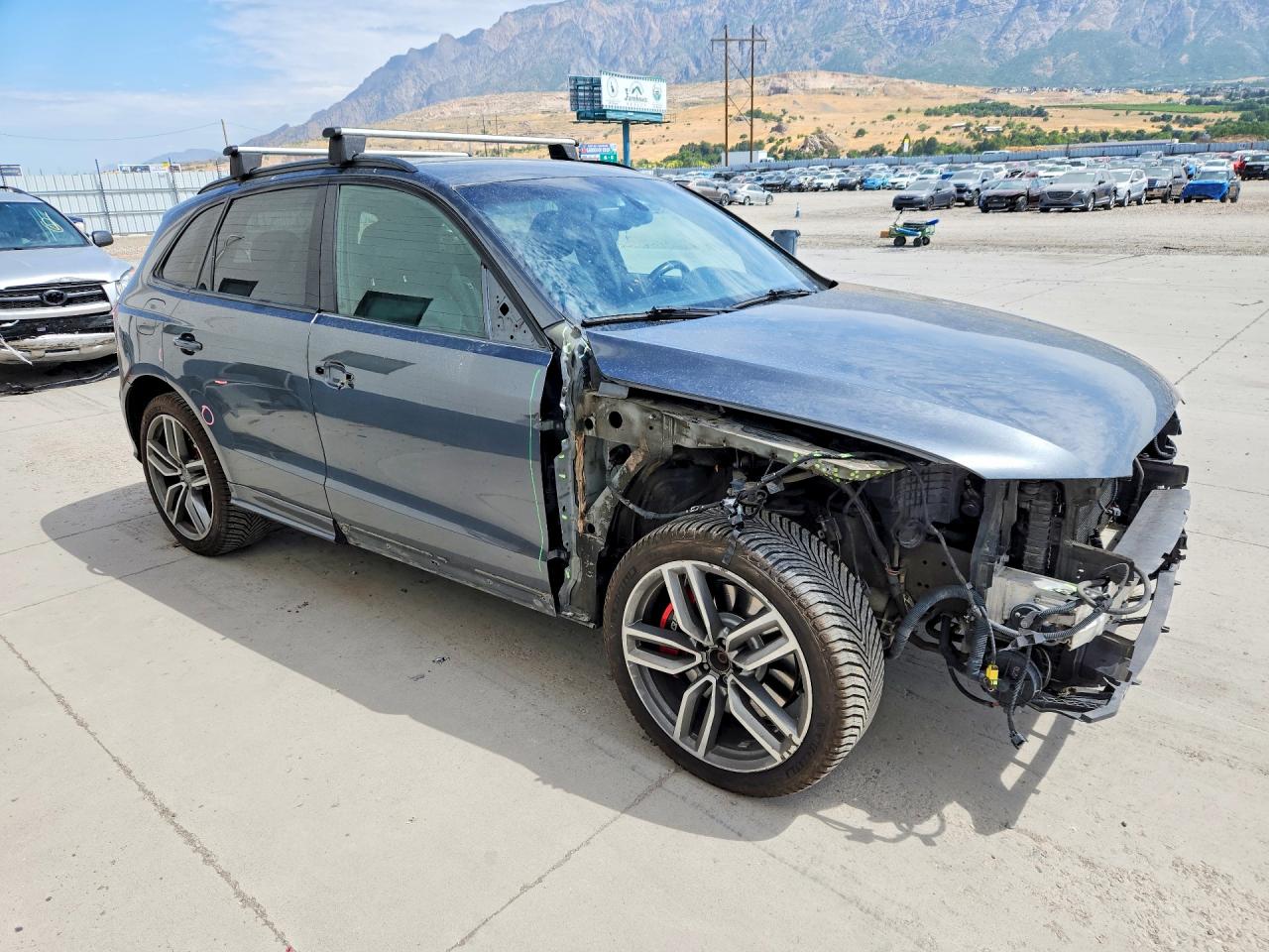 2016 AUDI SQ5 quattro Premium Plus
