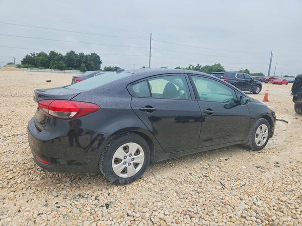 2018 KIA FORTE LX Base