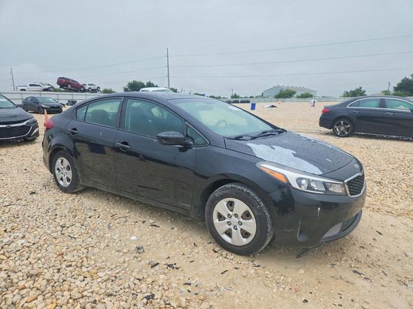 2018 KIA FORTE LX Base