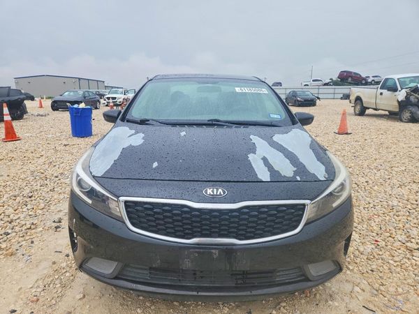 2018 KIA FORTE LX Base