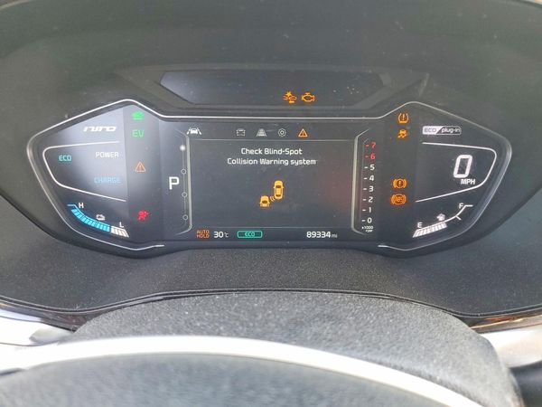 2021 KIA NIRO EX