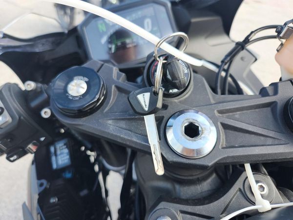 2025 KAWASAKI ZX636