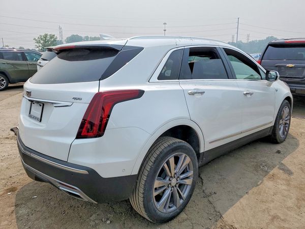 2026 CADILLAC XT5 Premium Luxury