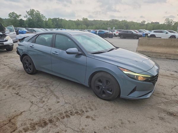 2021 HYUNDAI ELANTRA