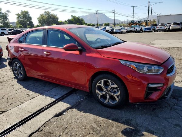 2021 KIA FORTE FE, LXS