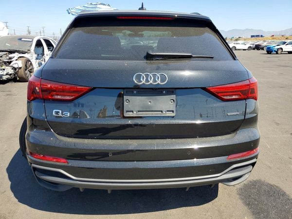 2025 AUDI Q3 S Line quattro Premium