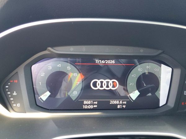 2025 AUDI Q3 S Line quattro Premium