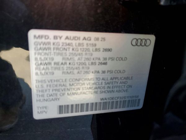 2025 AUDI Q3 S Line quattro Premium