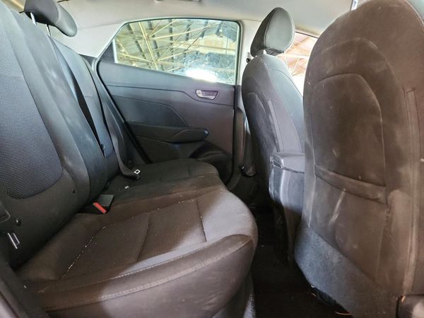 2019 HYUNDAI ACCENT SE and SEL