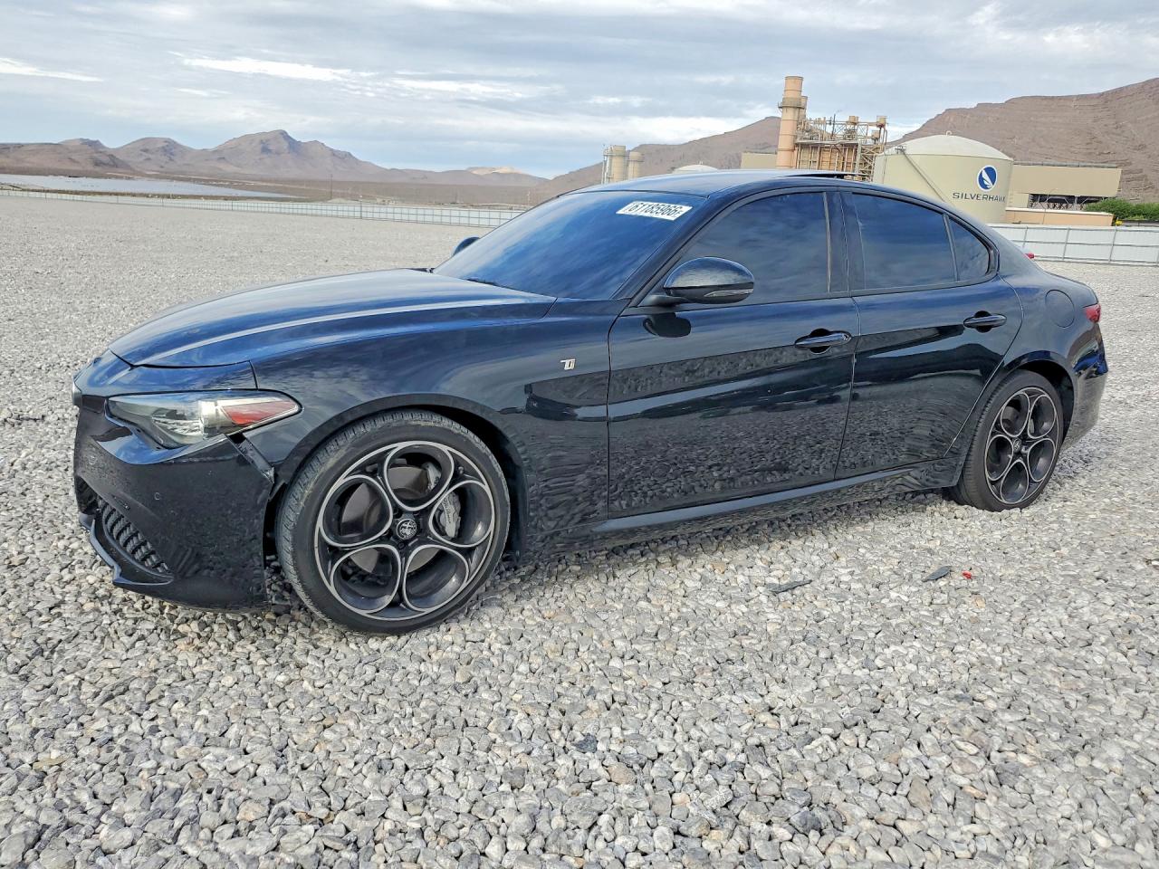 2022 ALFA ROMEO GIULIA TI RWD
