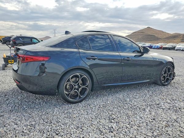 2022 ALFA ROMEO GIULIA TI RWD