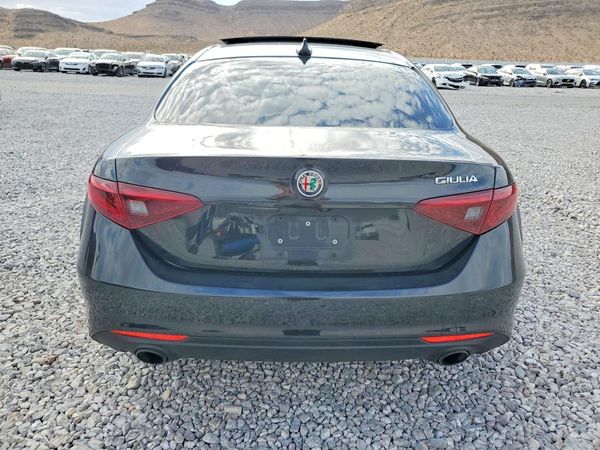 2022 ALFA ROMEO GIULIA TI RWD
