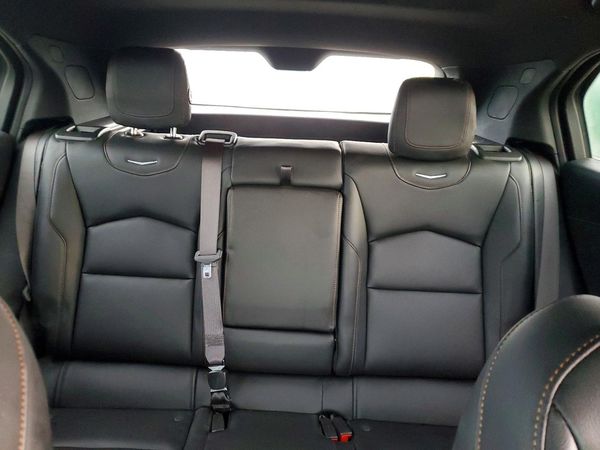 2019 CADILLAC XT4 Sport