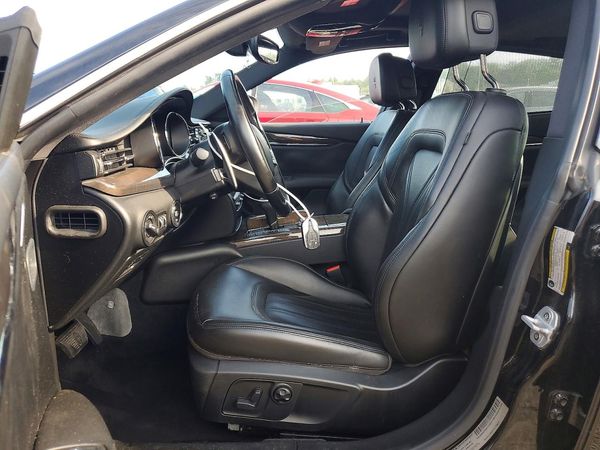 2018 MASERATI QUATTROPORTE Essence