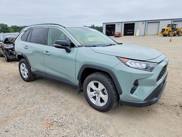 2019 TOYOTA RAV4 XLE / XLE Premium 4WD