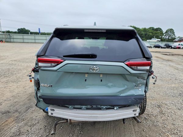 2019 TOYOTA RAV4 XLE / XLE Premium 4WD