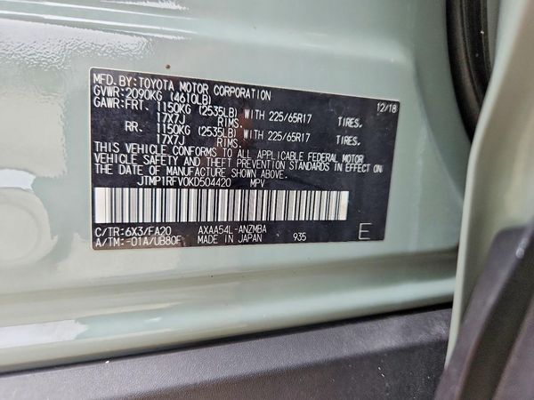 2019 TOYOTA RAV4 XLE / XLE Premium 4WD