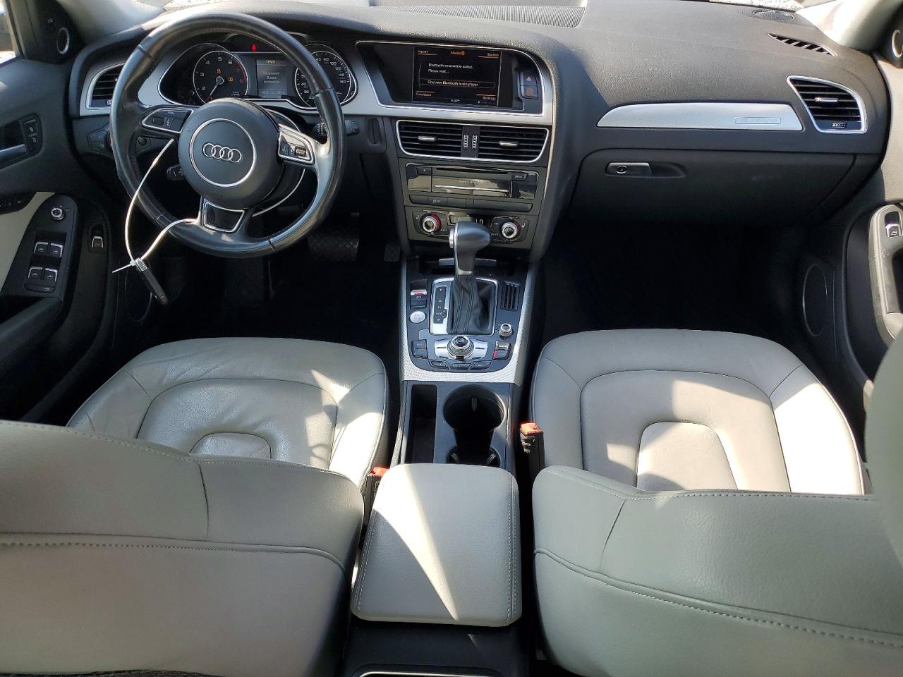2015 AUDI A4 quattro Premium Plus
