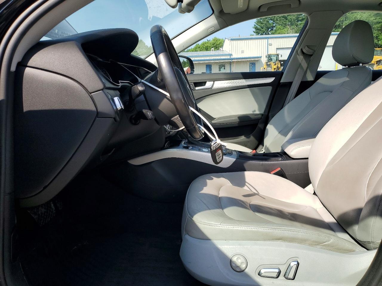 2015 AUDI A4 quattro Premium Plus
