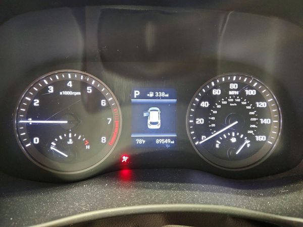 2019 HYUNDAI TUCSON SE